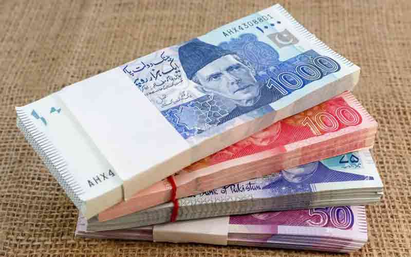 fresh bank notes