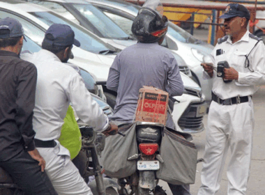 ٹریفک پولیس