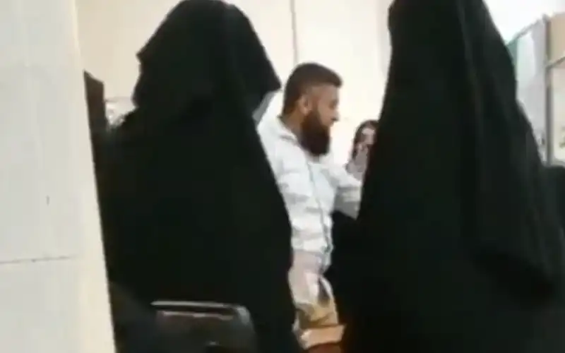 Karachi Jamshed Quarters Parents Tortured School Teacher