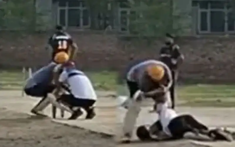 Cricketer dies of heart attack in India
