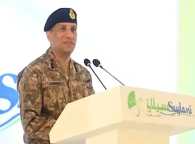 DG ISPR Meeting with Students of Saylani IT Program Karachi