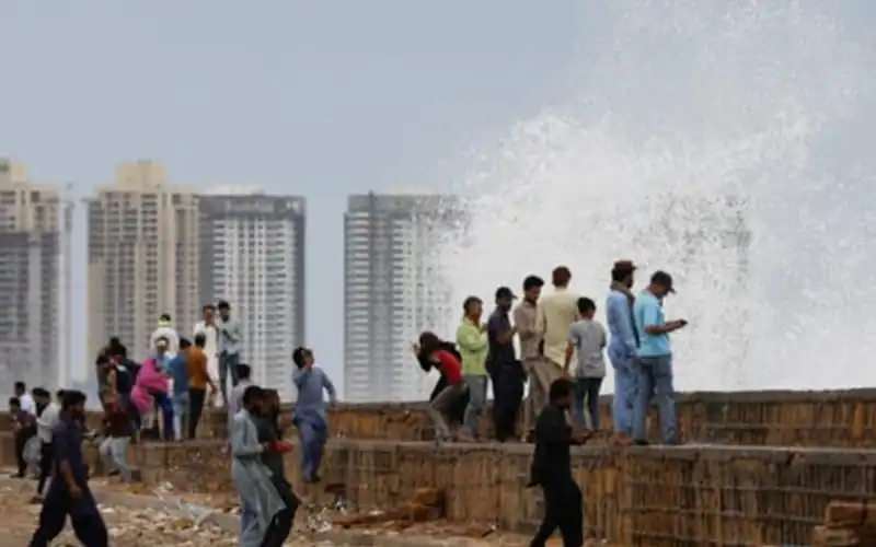 Karachi Weather Updates June