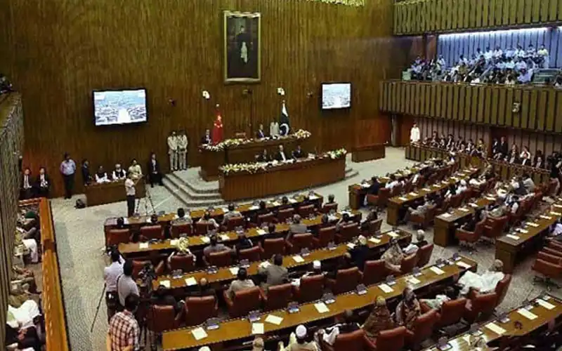 Senate Passed a Bill to Amend the Civil Servants Act