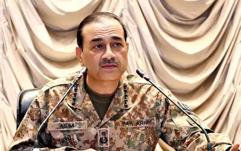 Field Marshal visited National Defense University (NDU) Islamabad