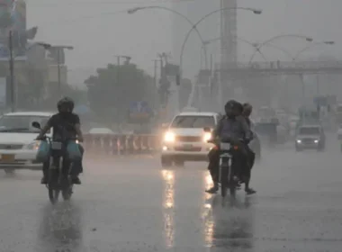 Meteorological Department has forecast rain in Karachi today