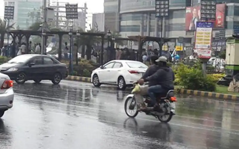 Monsoon Season Karachi Weather Today