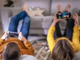 New research: use of smartphones not allowed before age of 13