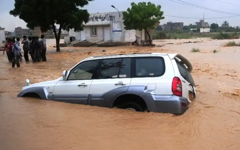 Police issued precautionary measures for vehicles in flood hit areas