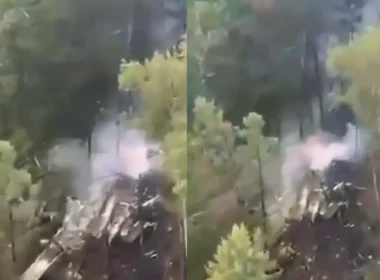 Russian passenger plane crashes in eastern region