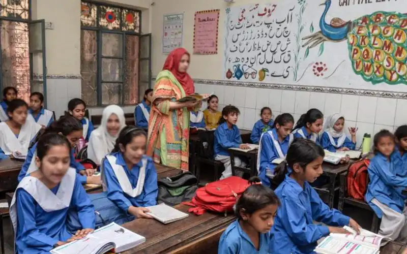 Sharjeel Memon announced recruitment new teachers in sindh