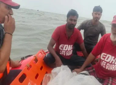Body of school teacher has found who jumped into sea