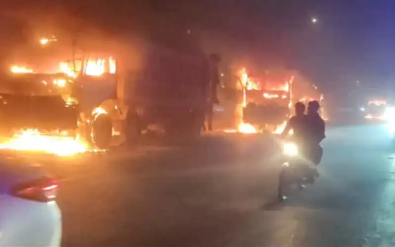 Cases registered against 80 people for setting dumpers on fire