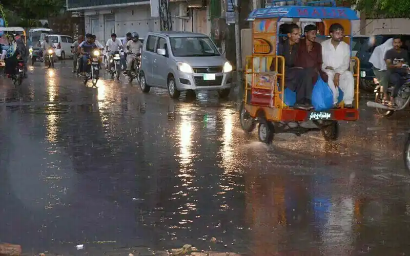 Karachi Weather Updates