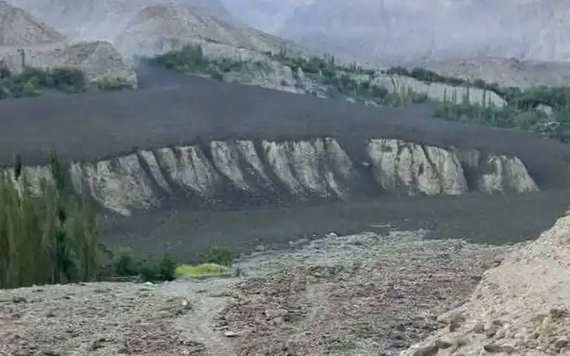 Preliminary report on damage caused by landslides in Ghizer ready