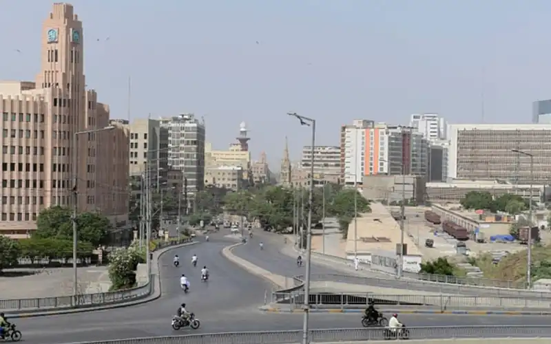 Heatwave feared in Karachi in October