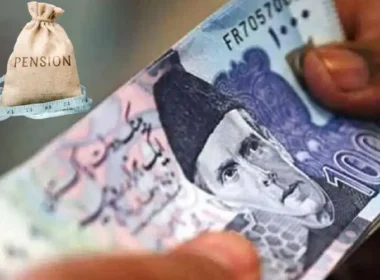 Old pension system restored for government employees in Sindh