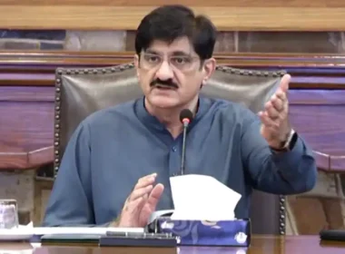 Consideration to suspend identity card who refuse polio vaccine