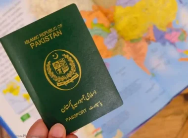 Cash fee collection system at passport offices abolished