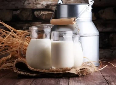 How do you identify pure milk