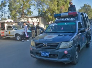 One police officer is required for every 400 citizens